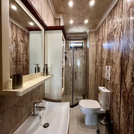 Apartament Luxury 2-bedroom - In The Centre *