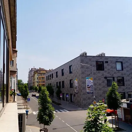 Luxury 2-bedroom - In The Centre Apartamento